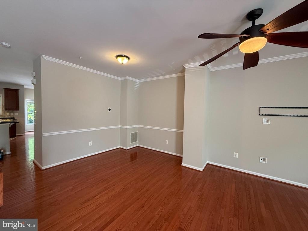 10292 Chestnut Park Lane - Photo 9