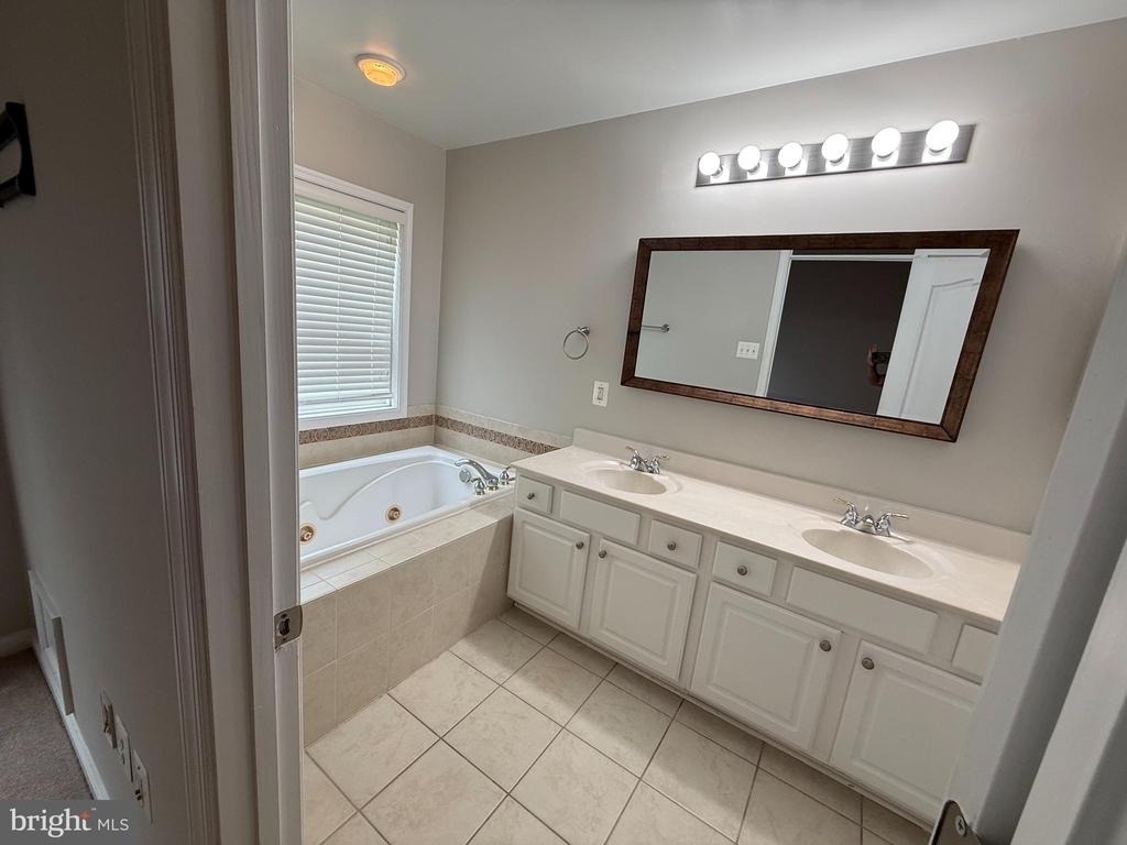 10292 Chestnut Park Lane - Photo 14