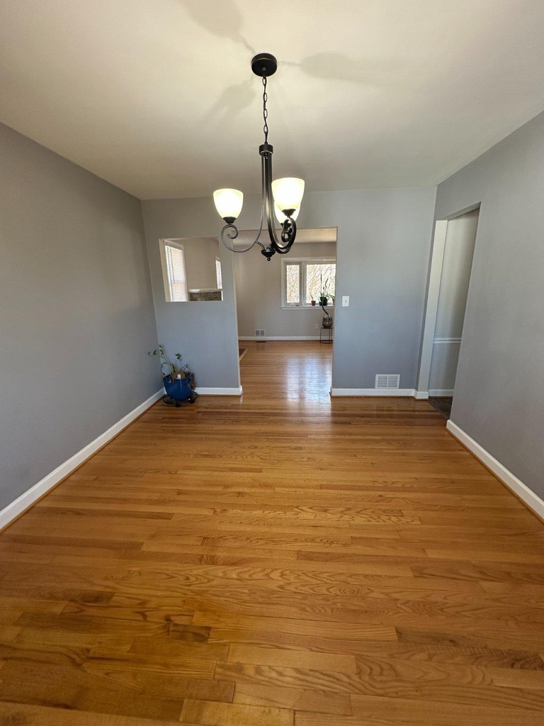 5118 Avoca Avenue - Photo 5