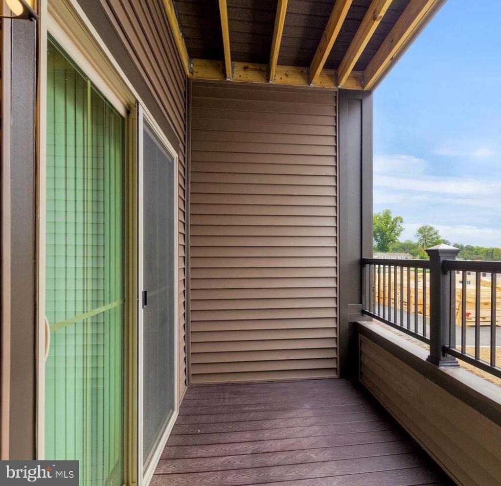 10010 Ruffian Way - Photo 28