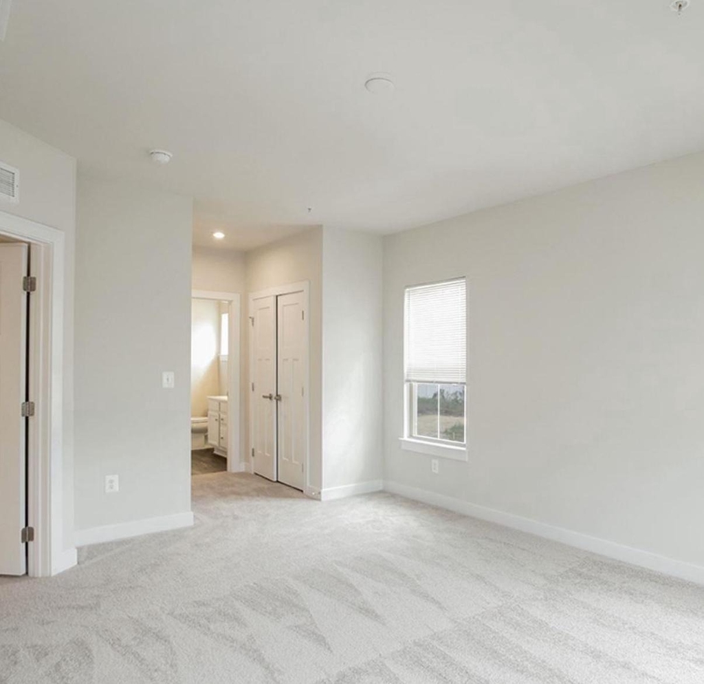 10010 Ruffian Way - Photo 22