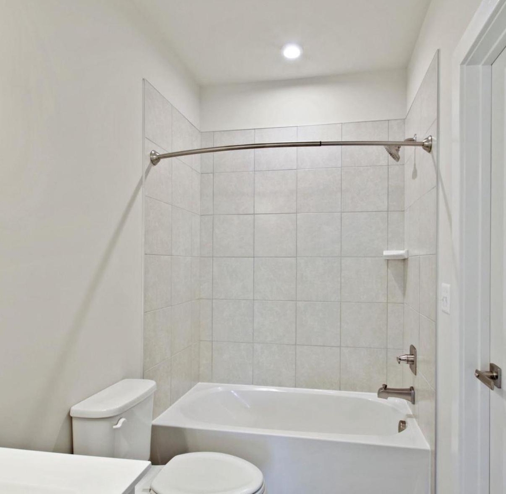 10010 Ruffian Way - Photo 10