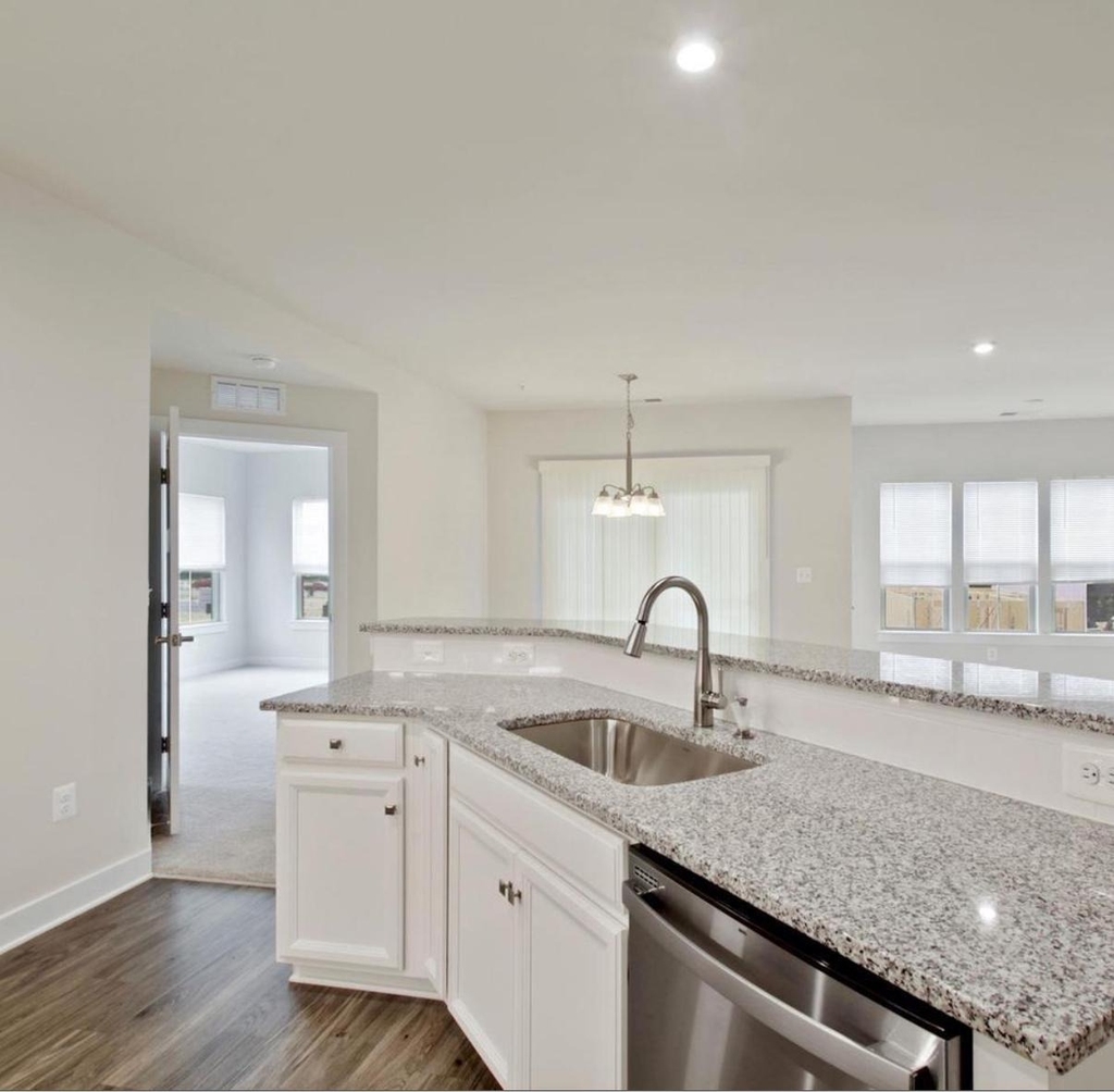 10010 Ruffian Way - Photo 15