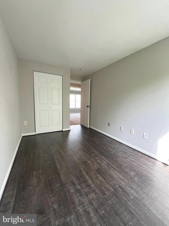 1679 Colonial Way - Photo 17