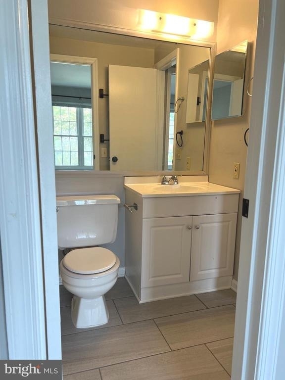 1679 Colonial Way - Photo 12