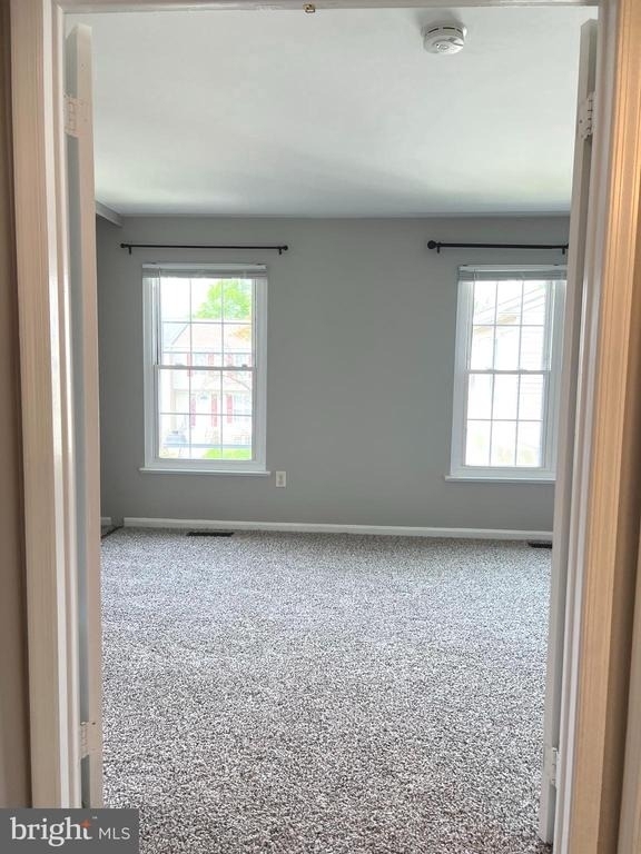 1679 Colonial Way - Photo 9