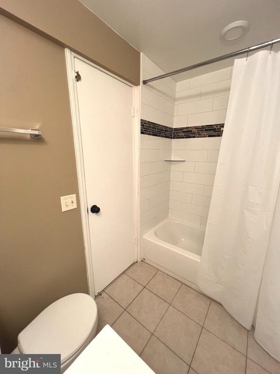 1679 Colonial Way - Photo 22