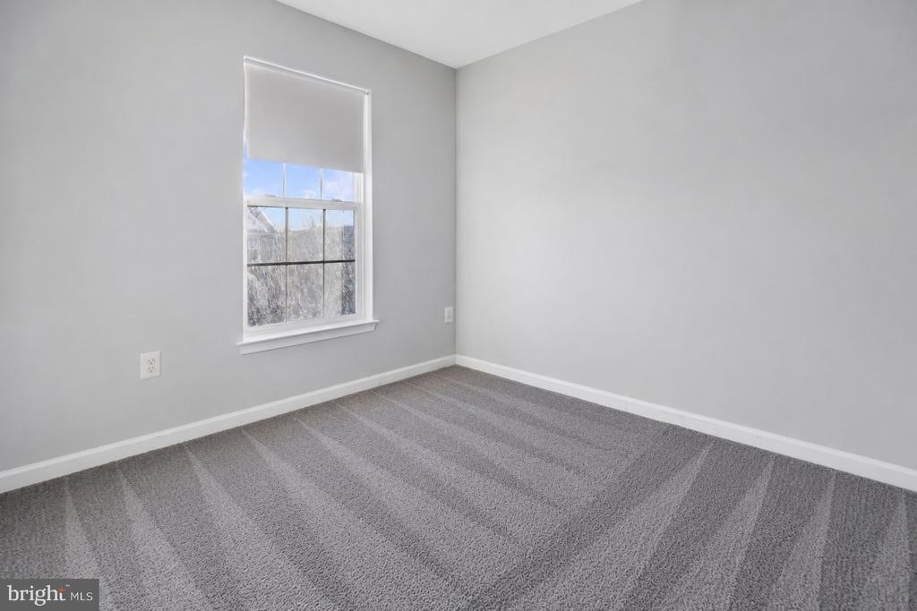 3730 Singleton Terrace - Photo 6