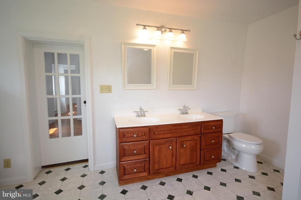 12108 Auburn Road - Photo 15