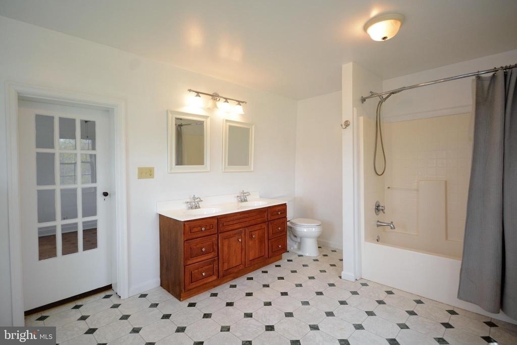 12108 Auburn Road - Photo 13