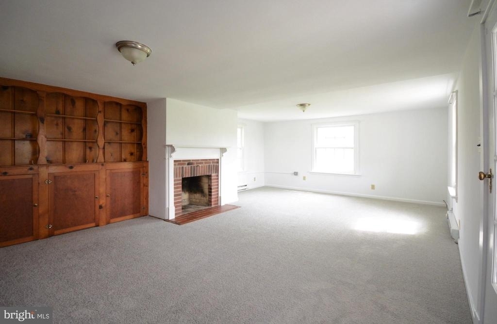 12108 Auburn Road - Photo 8