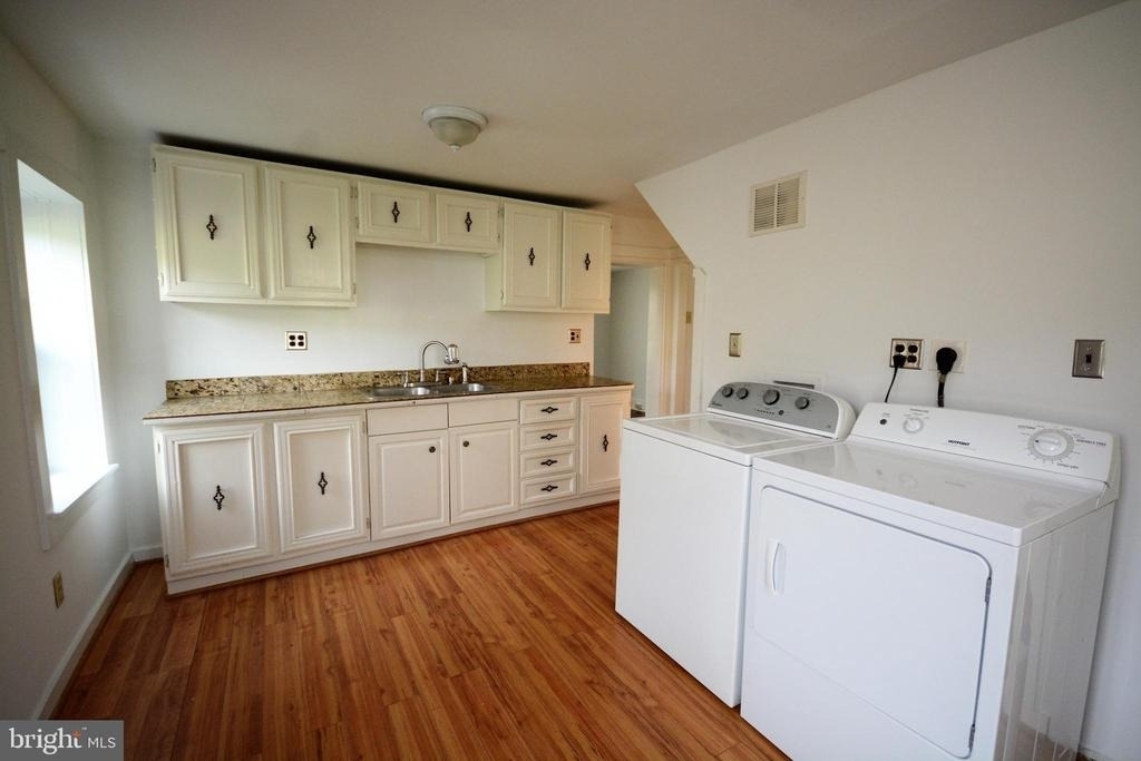 12108 Auburn Road - Photo 7