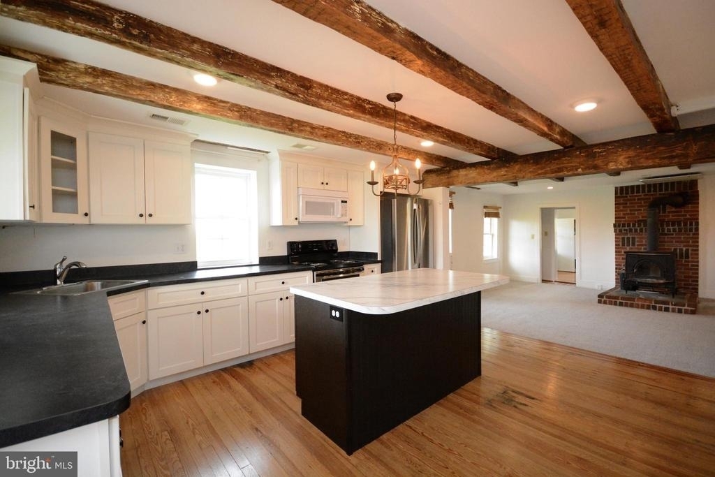 12108 Auburn Road - Photo 3
