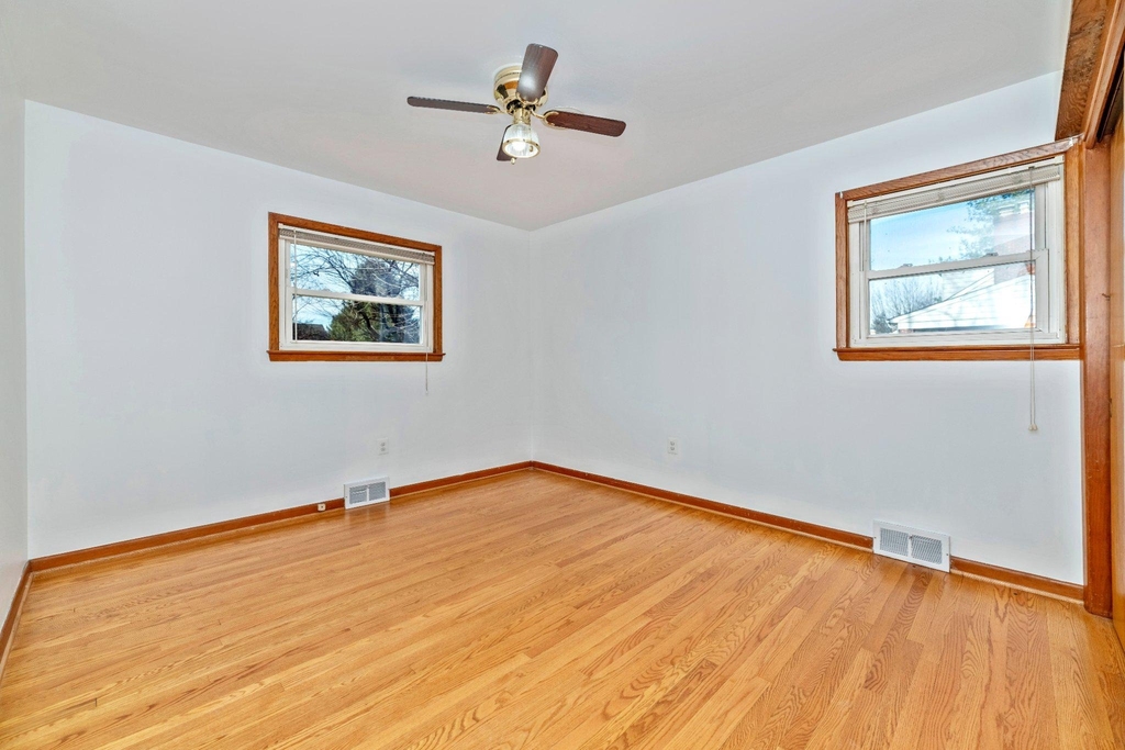 7927 Old Seventh Street - Photo 8