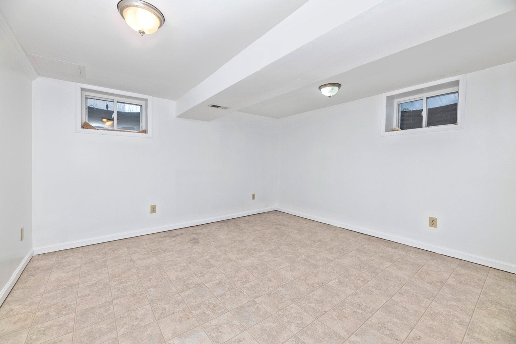 7927 Old Seventh Street - Photo 16