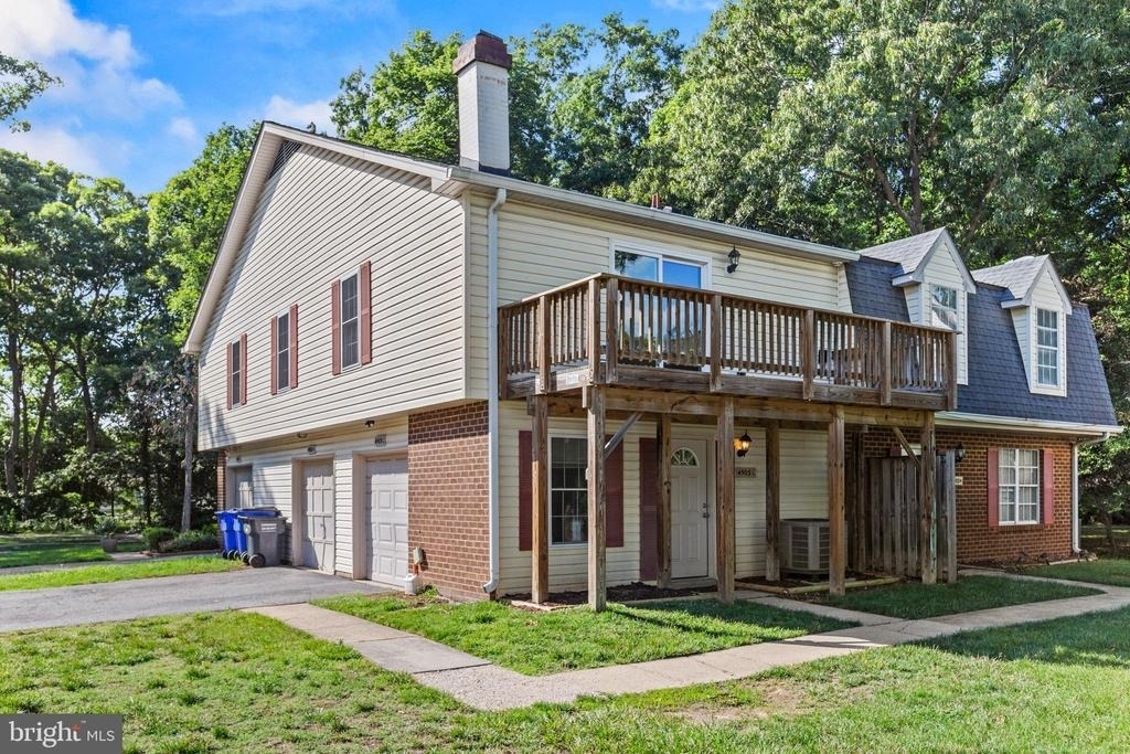 4503 Ruston Place - Photo 0