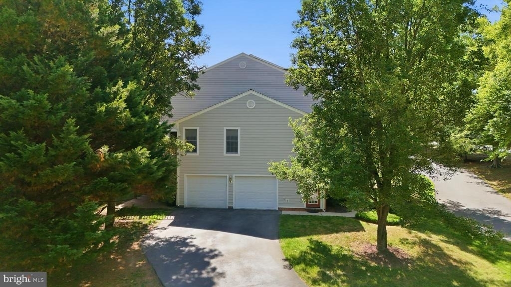 900 Hickory Circle - Photo 4
