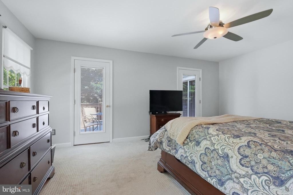 900 Hickory Circle - Photo 18