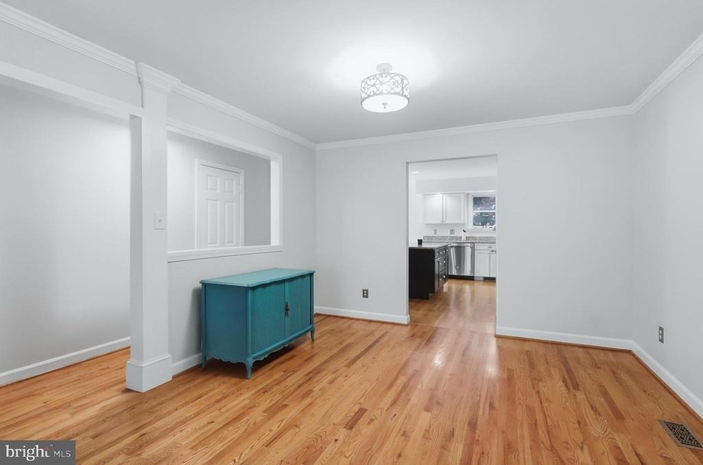900 Hickory Circle - Photo 11