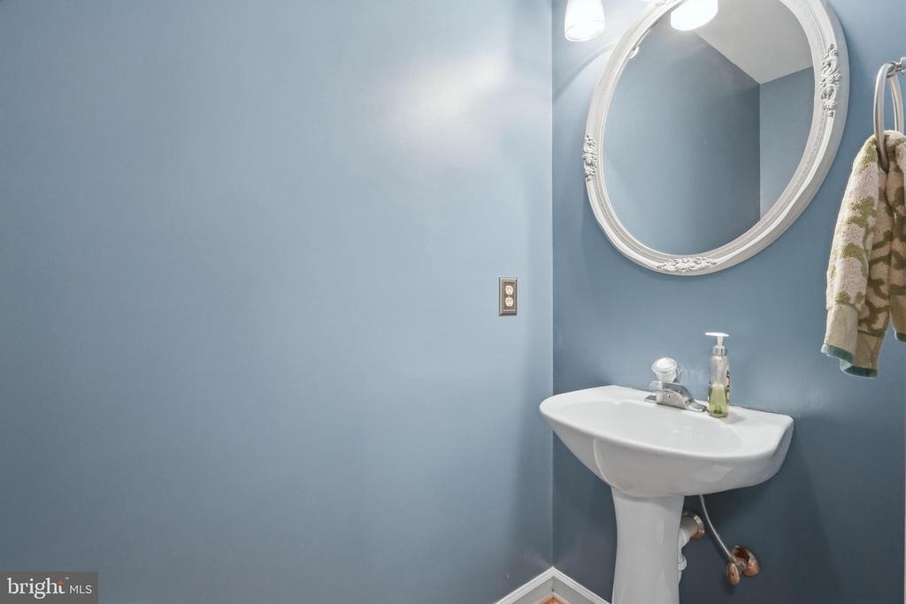 900 Hickory Circle - Photo 14