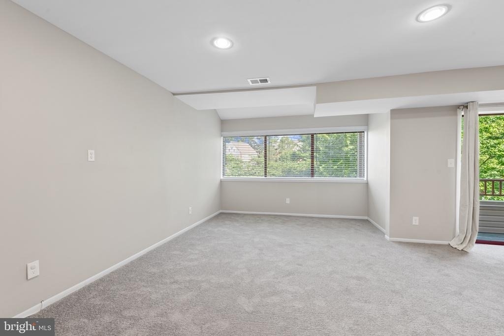 8018 Valley Manor Road - Photo 26
