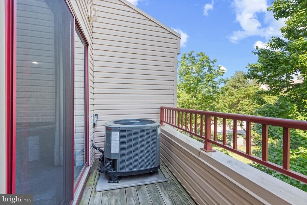 8018 Valley Manor Road - Photo 49