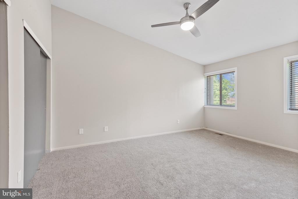 8018 Valley Manor Road - Photo 31