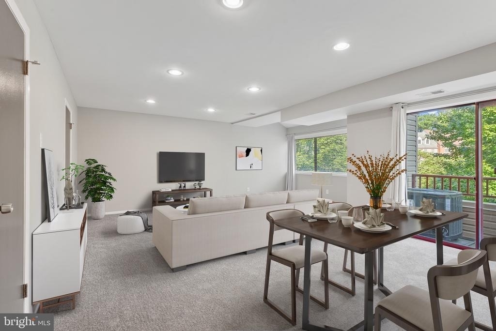 8018 Valley Manor Road - Photo 16