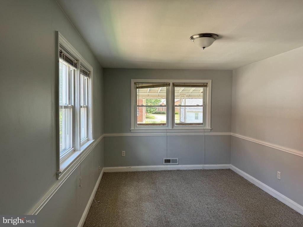 5143 Westland Boulevard - Photo 6