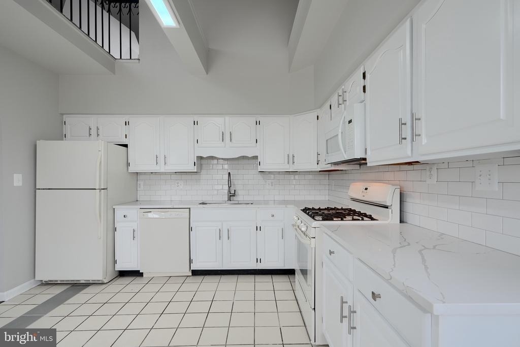 1727 Magnolia Avenue - Photo 18