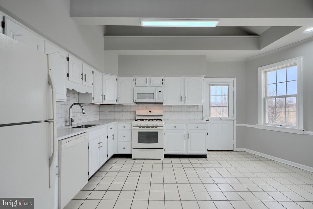 1727 Magnolia Avenue - Photo 15