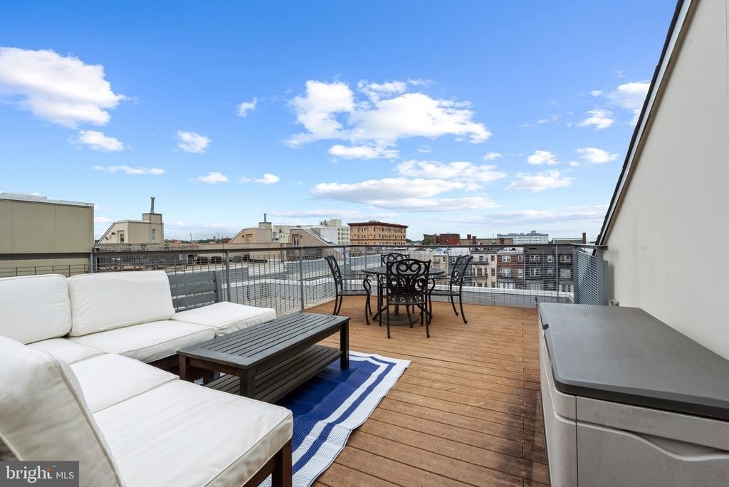 1209 N Charles Street - Photo 29
