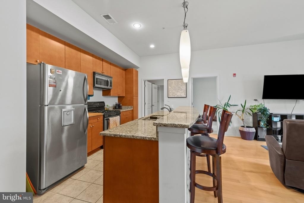 1209 N Charles Street - Photo 13