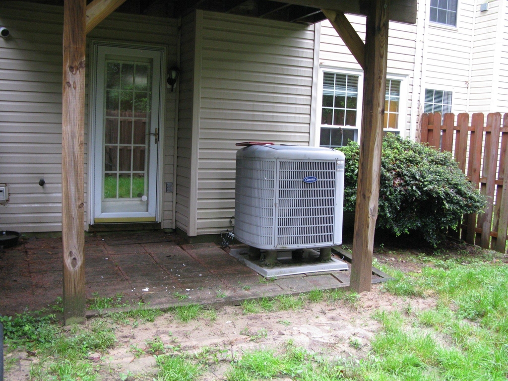 2202 Commissary Circle - Photo 26