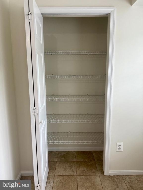 2202 Commissary Circle - Photo 12