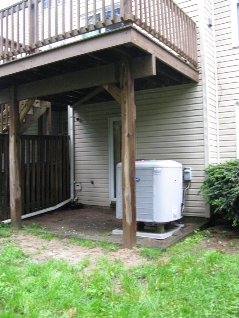 2202 Commissary Circle - Photo 27