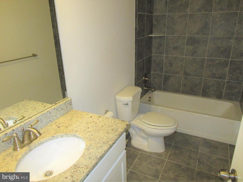 220 Jenny Drive - Photo 12