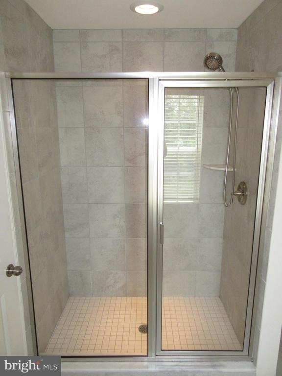 220 Jenny Drive - Photo 7