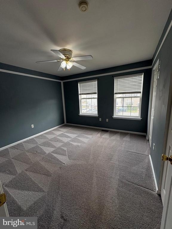 384 Braddock Road - Photo 8