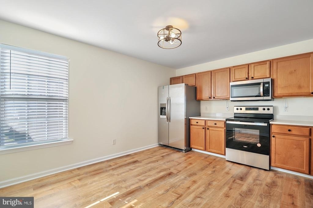 311 Paradee Drive - Photo 5