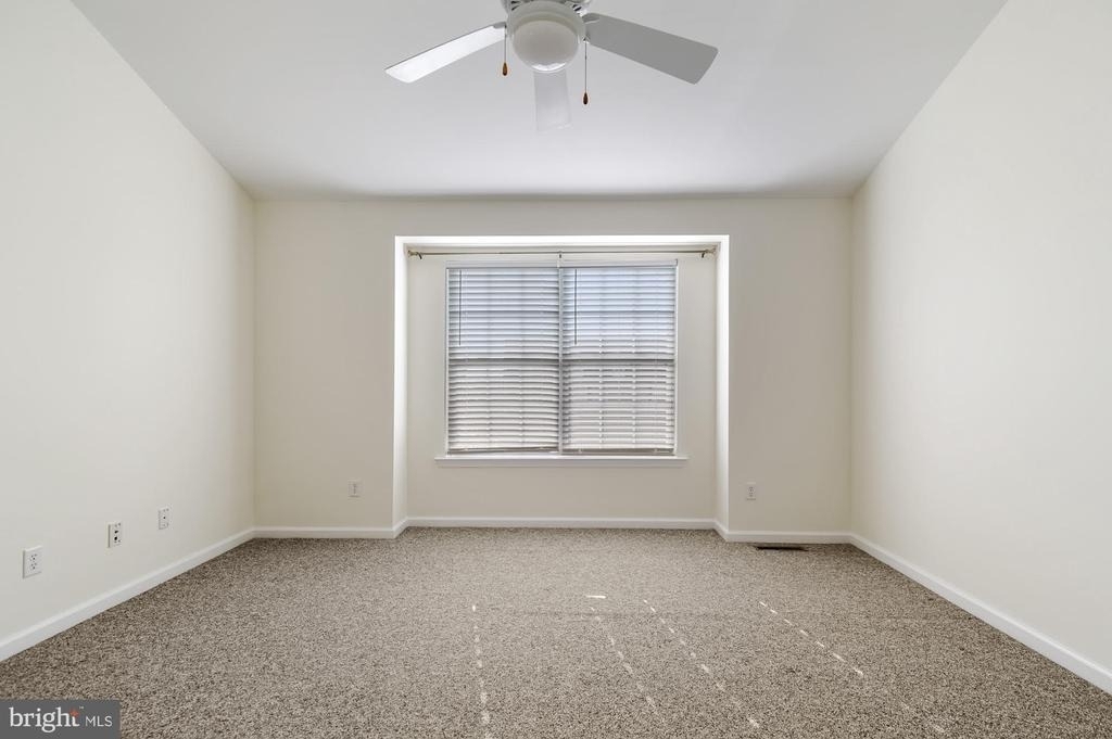 311 Paradee Drive - Photo 14