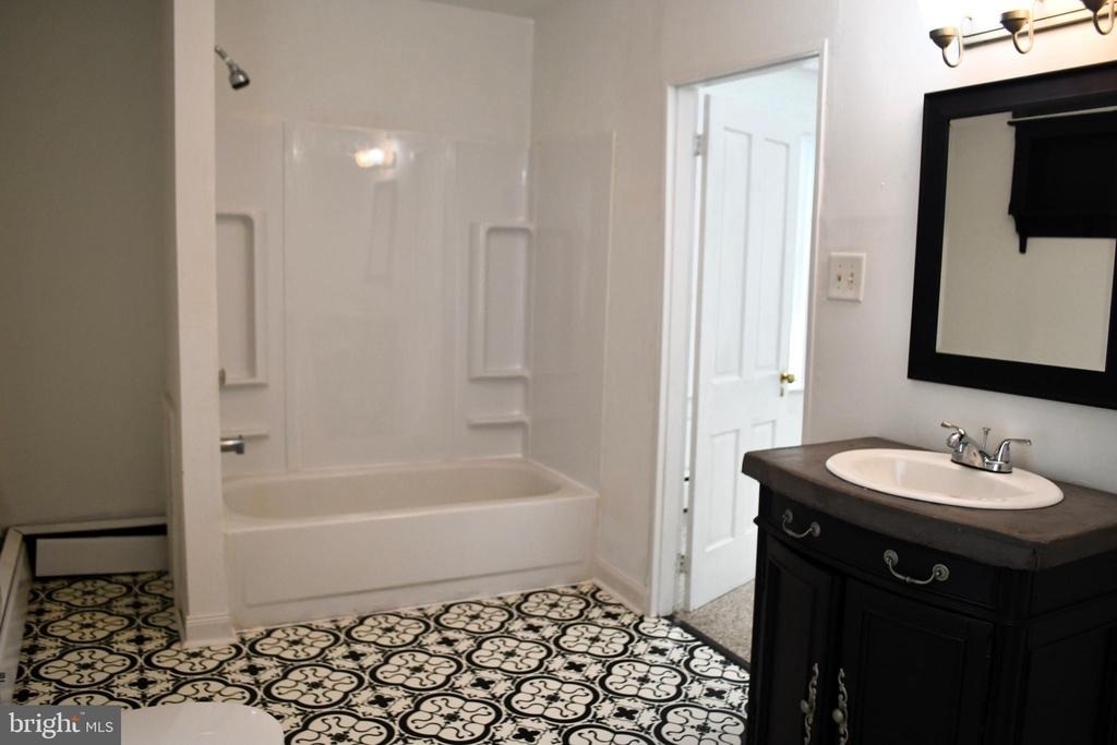 4 E Milby Street - Photo 19