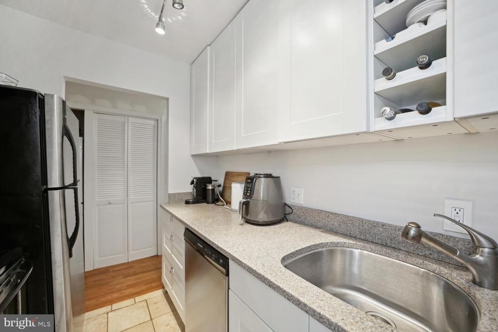 1511 22nd Street Nw - Photo 7