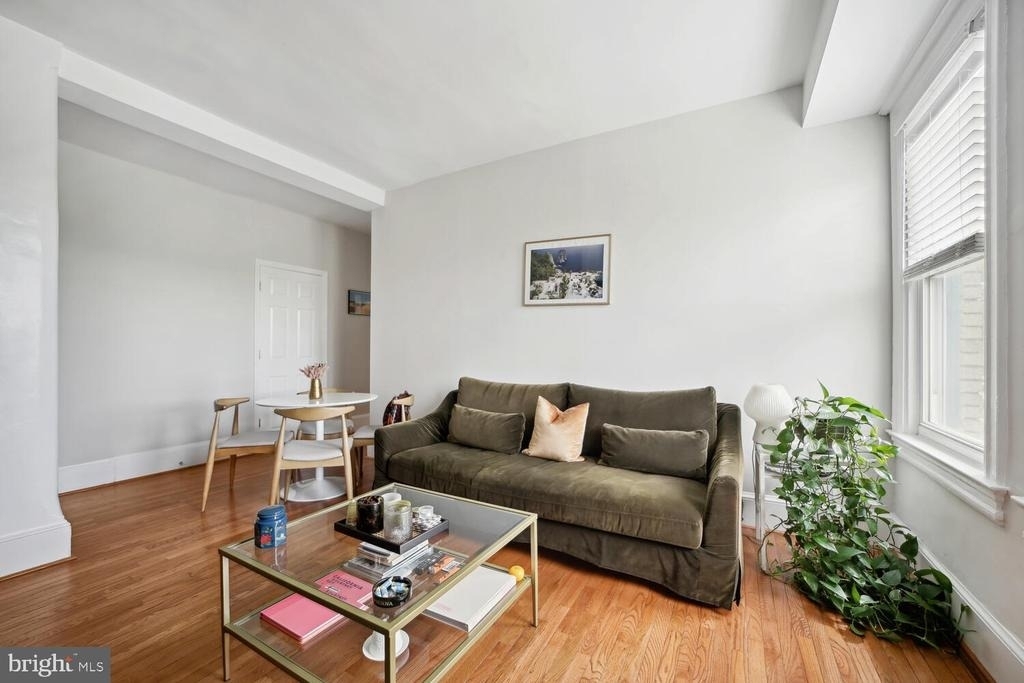 1511 22nd Street Nw - Photo 4