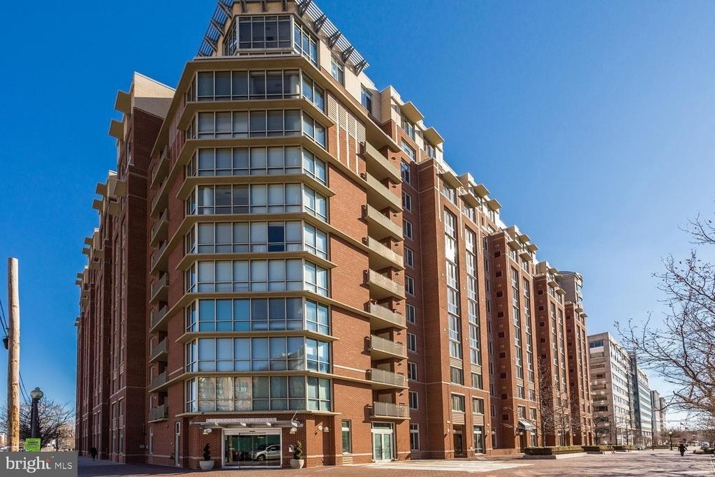 1000 New Jersey Avenue Se - Photo 13