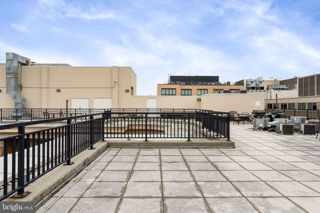 915 E Street Nw - Photo 18