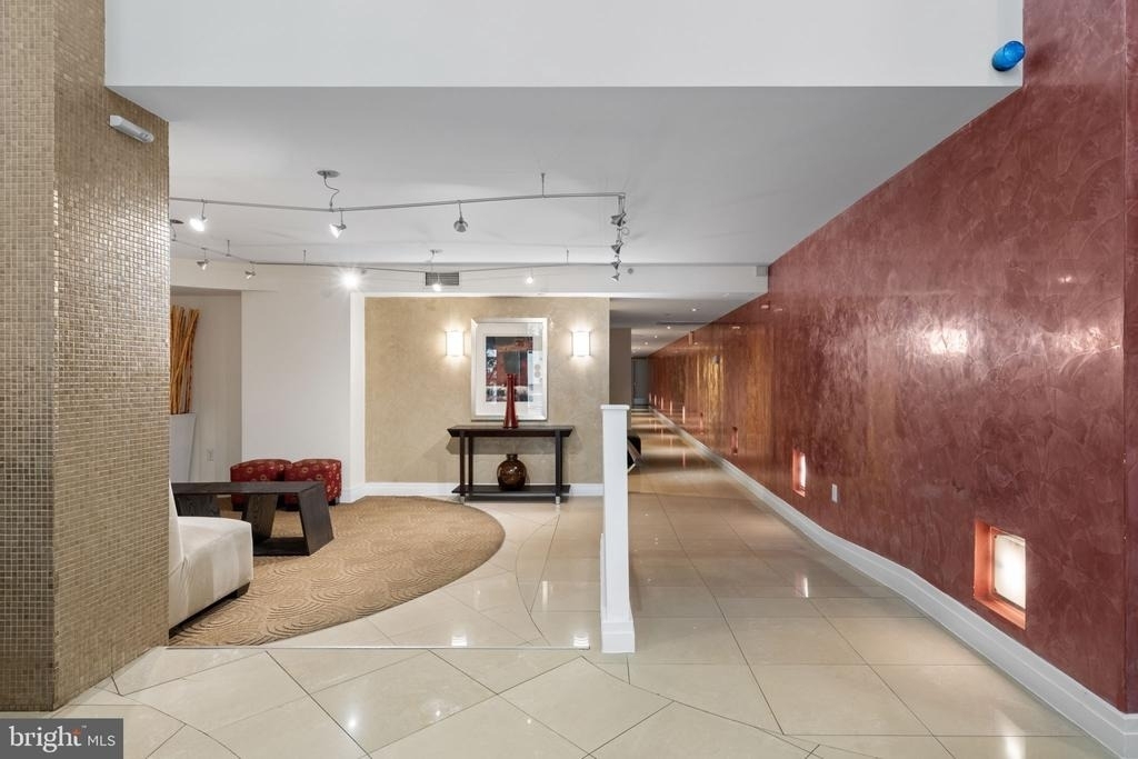 915 E Street Nw - Photo 14