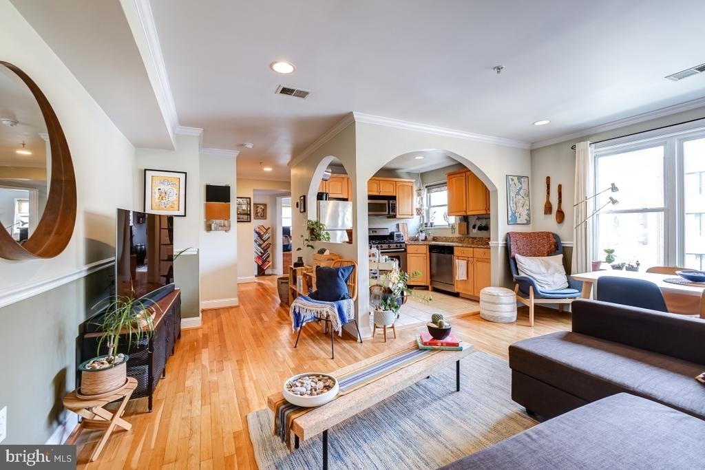 401 Evarts Street Ne - Photo 0