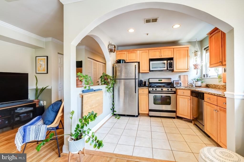 401 Evarts Street Ne - Photo 11