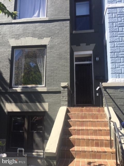 2030 Flagler Place Nw - Photo 2